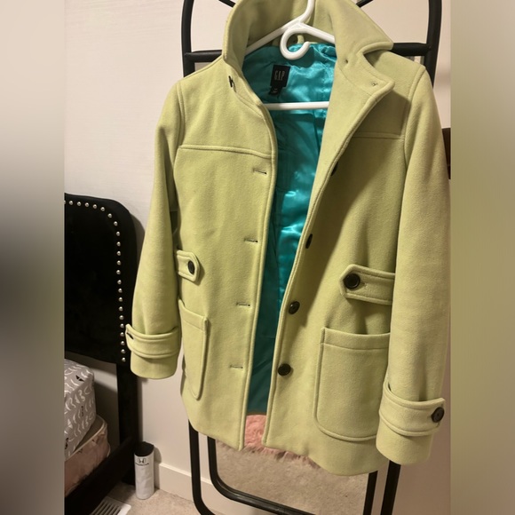 Gap jacket . Neatly used in a size small very nice and comfortable - Picture 3 of 7